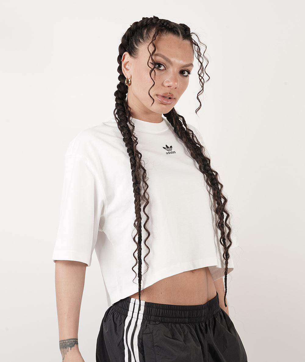 
                  
                    ADIDAS ESS CROP TEE
                  
                
