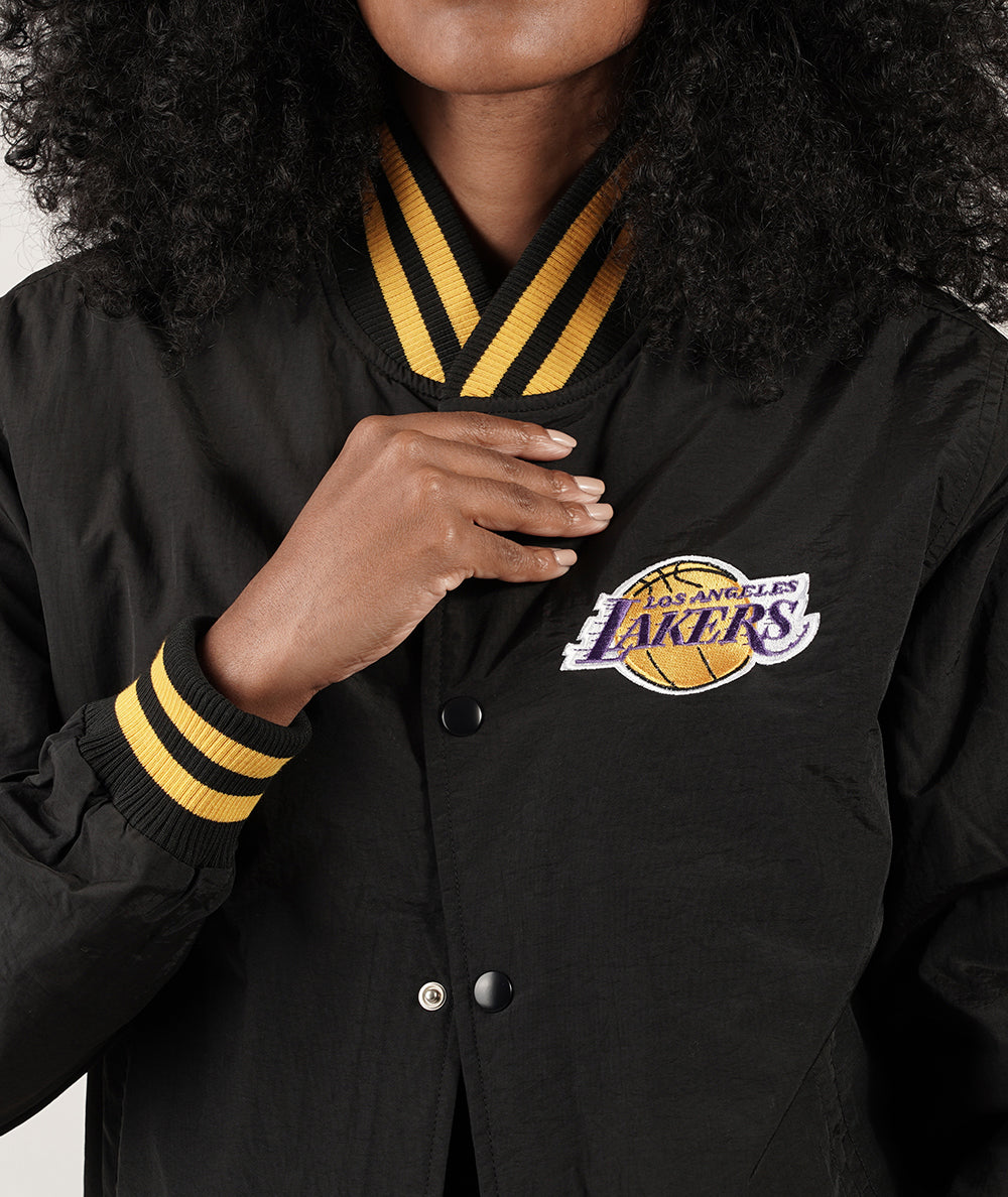 
                  
                    NEW ERA LAKERS
                  
                