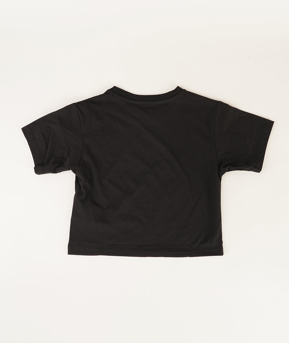 
                  
                    NIKE T-SHIRT BASIC
                  
                