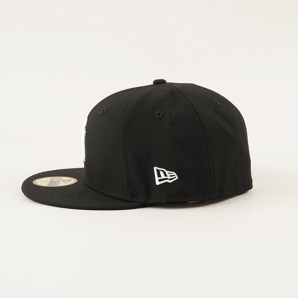 
                  
                    NEW ERA MLB BASIC NEYYAN
                  
                