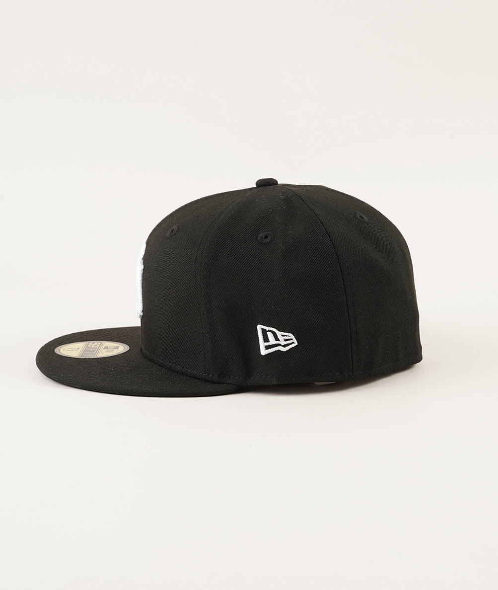 
                  
                    NEW ERA MLB BASIC NEYYAN
                  
                