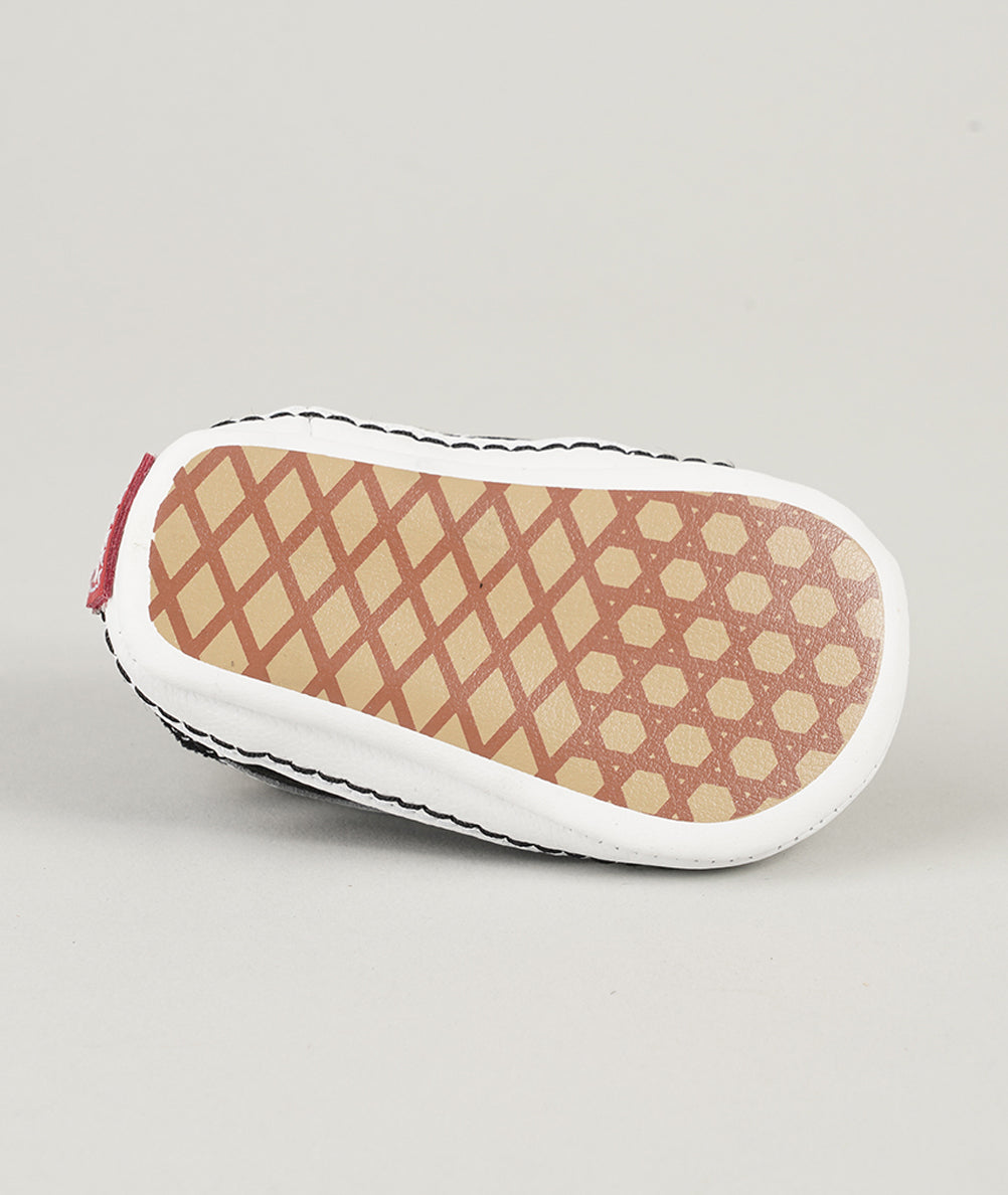
                  
                    VANS OLD SKOOL CRIB
                  
                