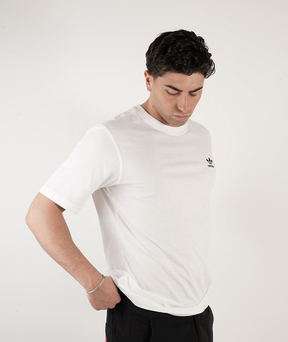 
                  
                    ADIDAS TREFOIL ESS TEE
                  
                