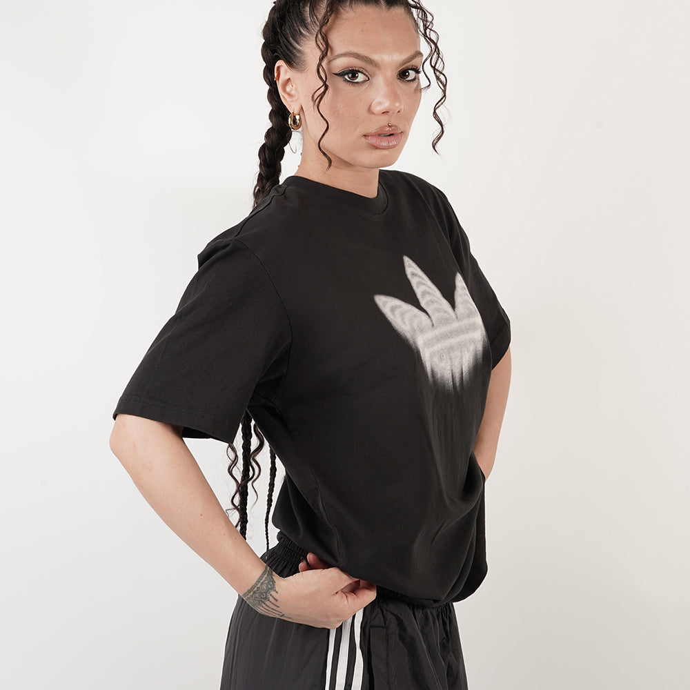 
                  
                    ADIDAS SKELETRON TR TEE
                  
                