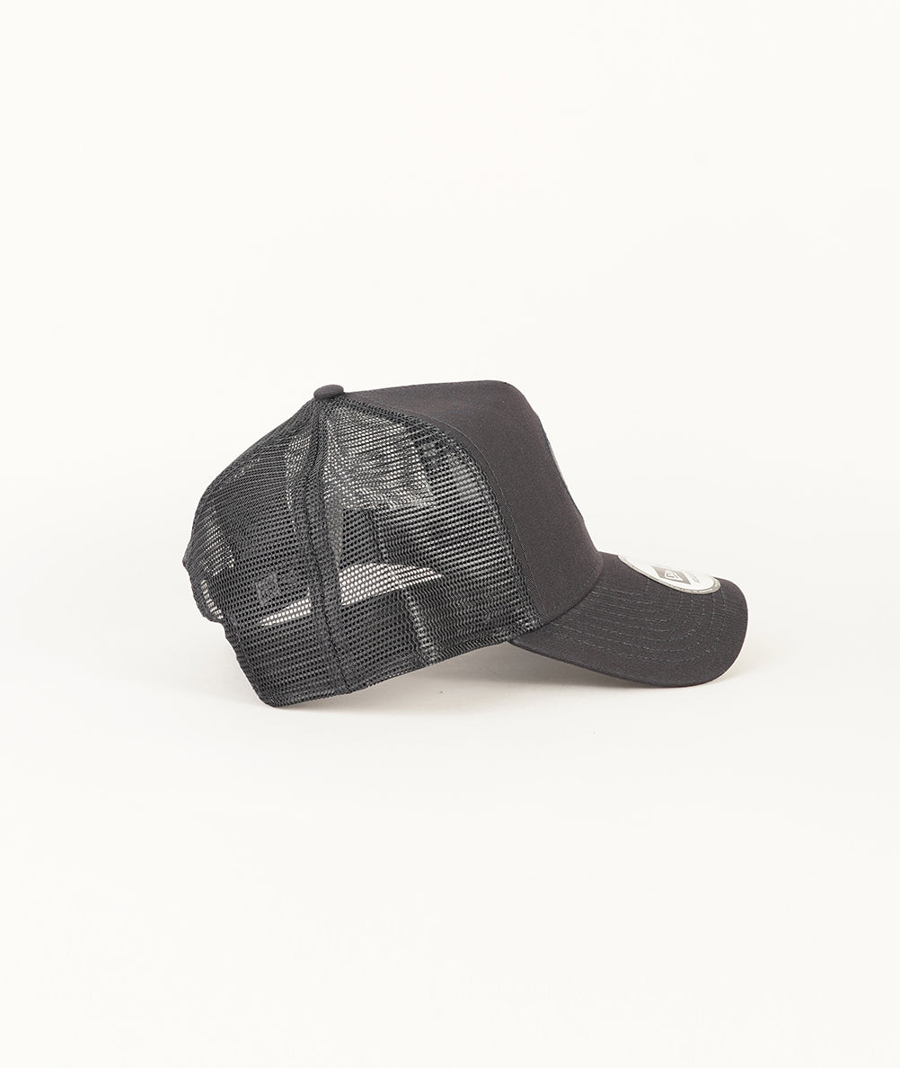 
                  
                    NEW ERA TONAL ER TRUCKER
                  
                