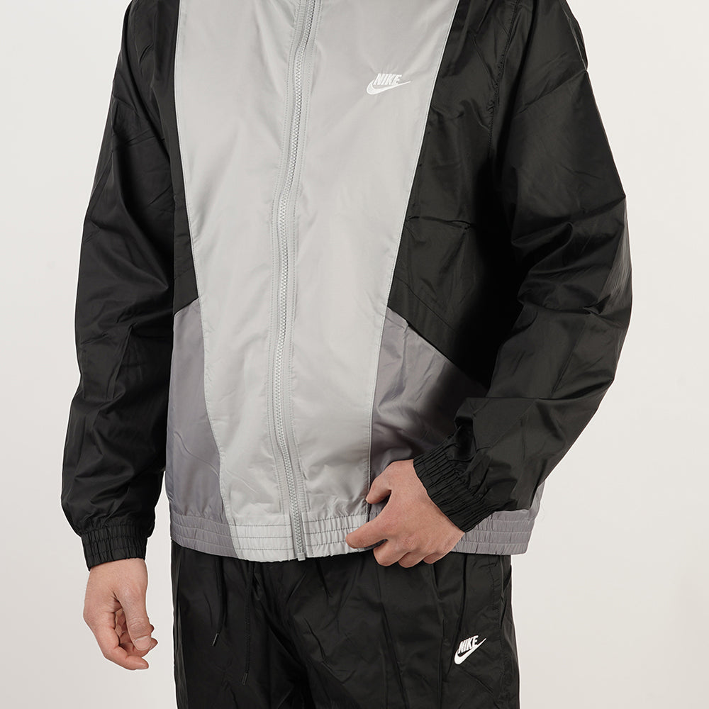 
                  
                    NIKE NIKE CLUB
                  
                