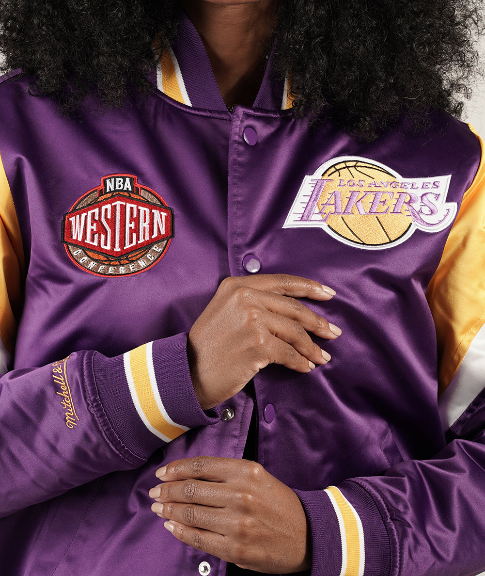 
                  
                    MITCHELL & NESS COLLAGE
                  
                