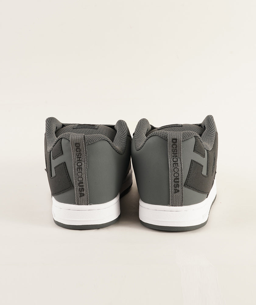 
                  
                    DCSHOECOUSA COURT GRAFFIK
                  
                