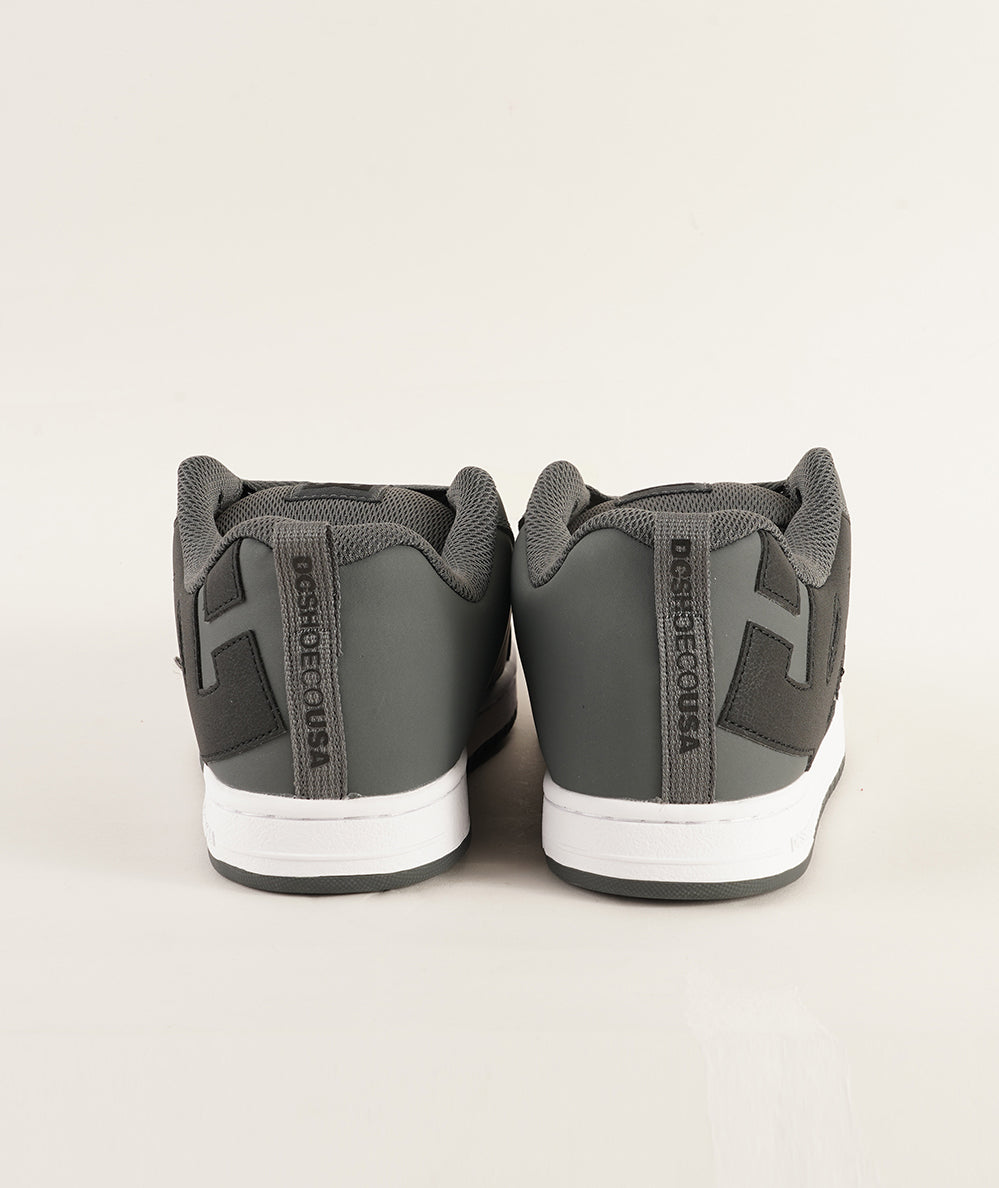 
                  
                    DCSHOECOUSA COURT GRAFFIK
                  
                