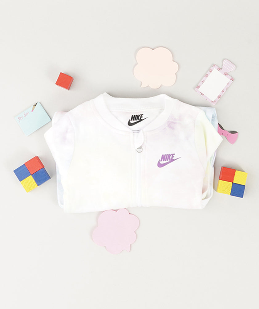 
                  
                    NIKE printed club footed
                  
                