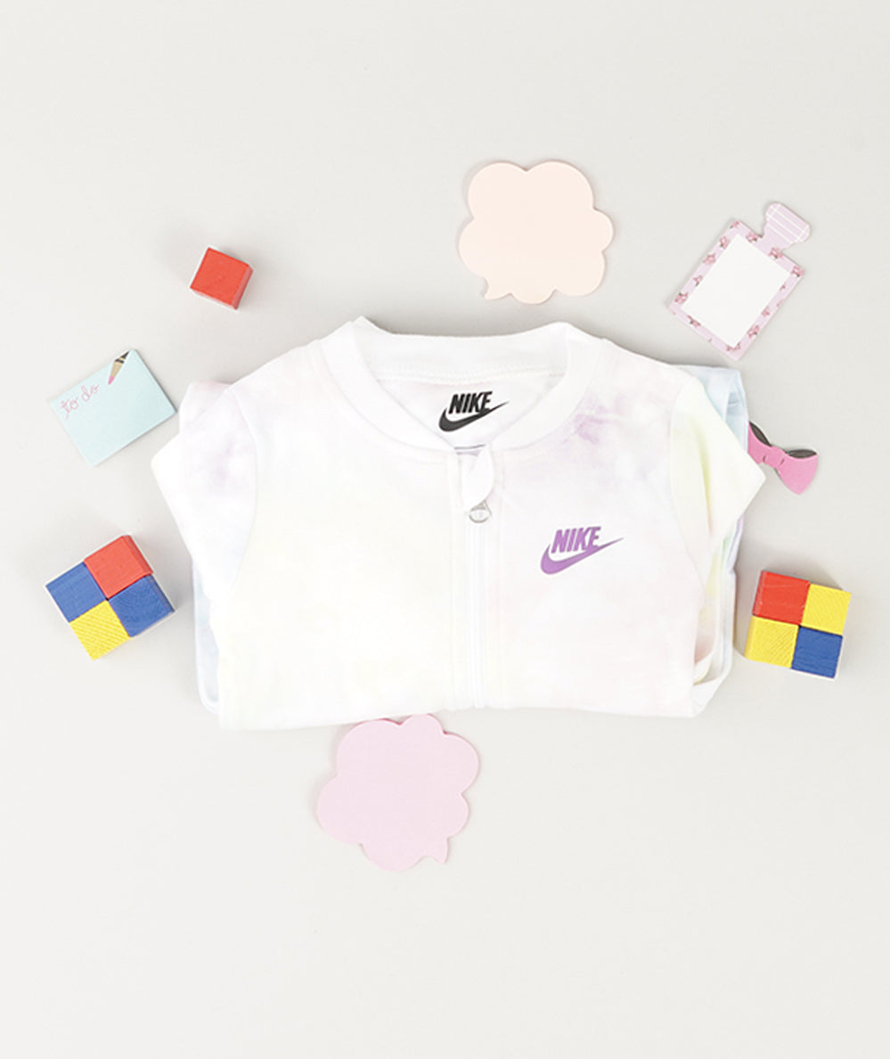 
                  
                    NIKE printed club footed
                  
                