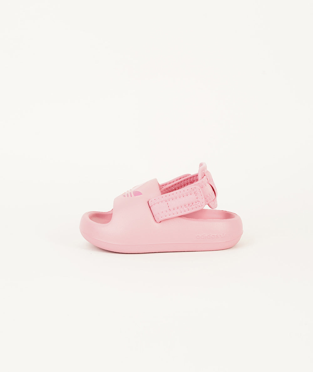 
                  
                    ADIDAS DRAK
                  
                
