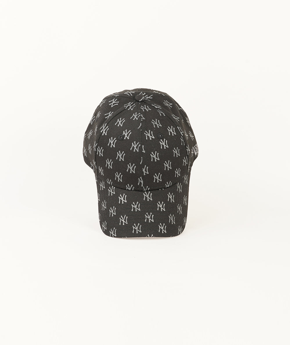 
                  
                    NEW ERA ACCESSORI
                  
                