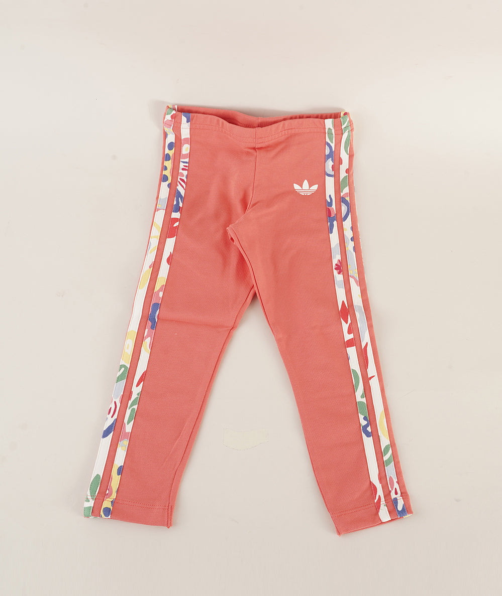 
                  
                    ADIDAS CREW LEG SET
                  
                