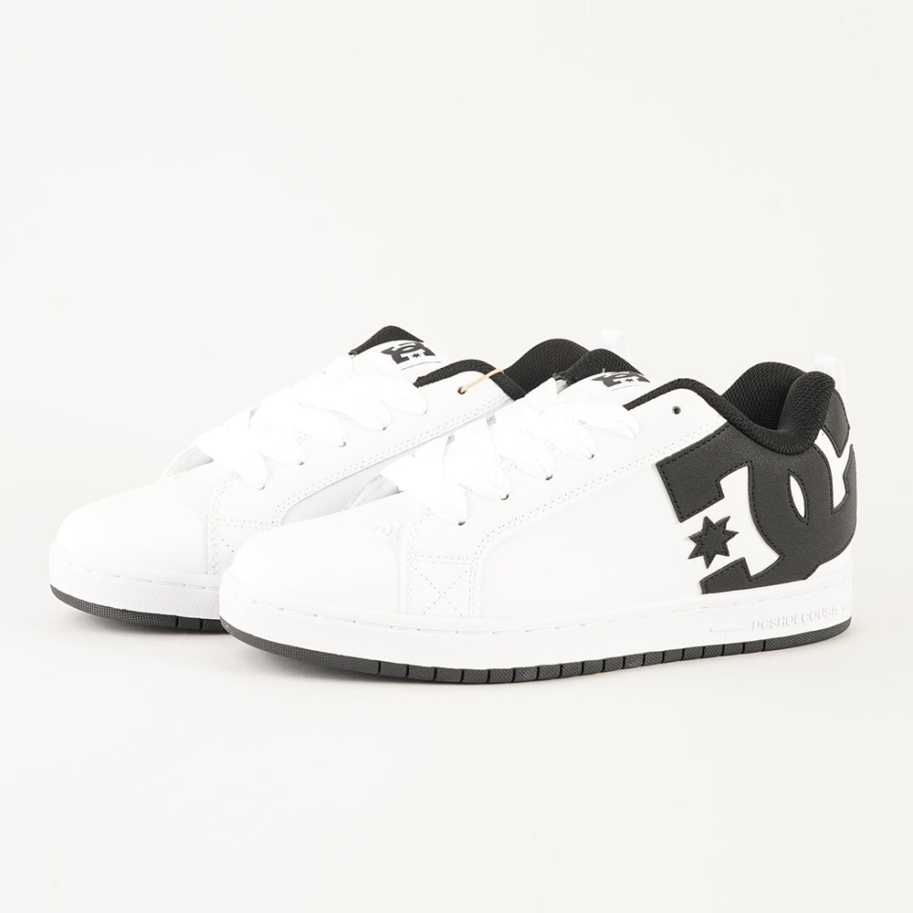 
                  
                    DCSHOECOUSA COURT GRAFFIK
                  
                