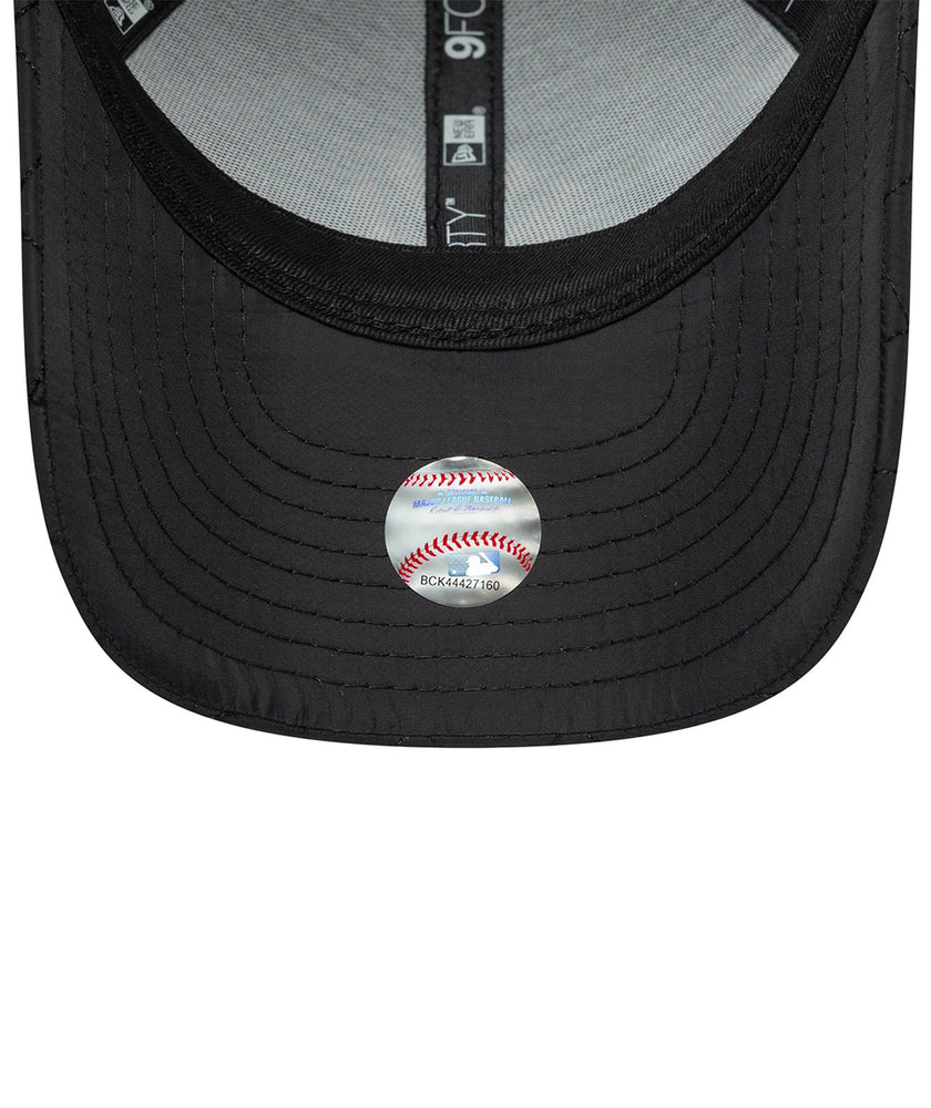 
                  
                    NEW ERA NEW YORK
                  
                
