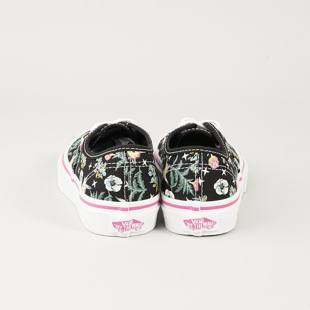 
                  
                    VANS AUTHENTIC
                  
                
