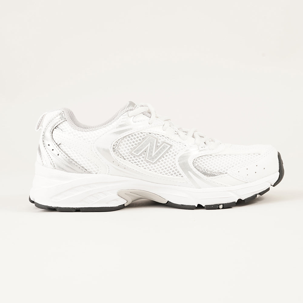 
                  
                    NEW BALANCE NEW BALANCE 530
                  
                