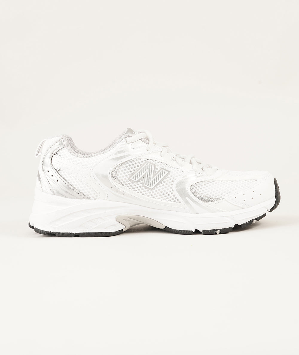
                  
                    NEW BALANCE NEW BALANCE 530
                  
                