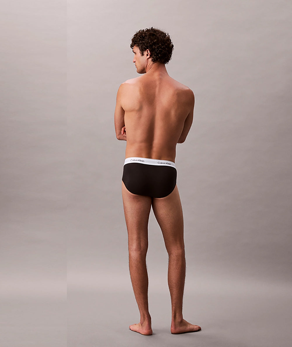
                  
                    CALVIN KLEIN HIP BRIEF 3PK
                  
                