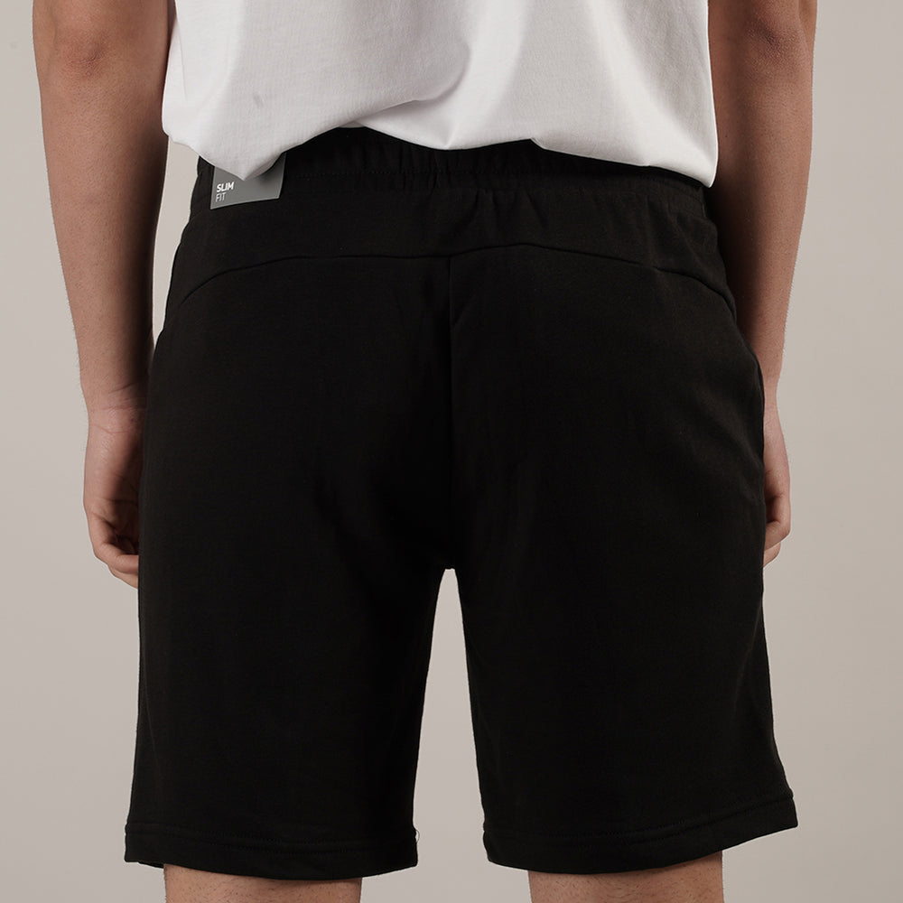 
                  
                    PUMA SHORT
                  
                