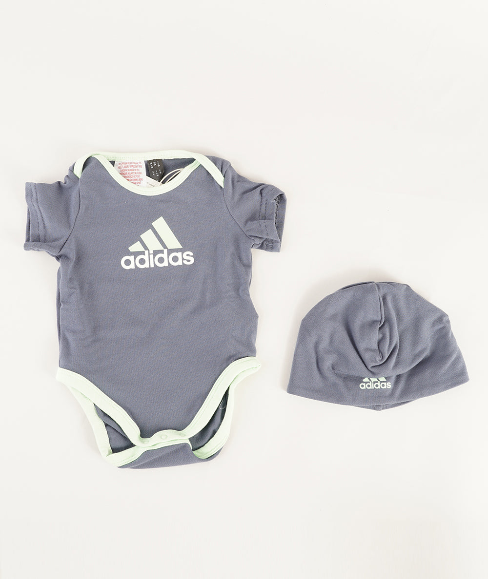 
                  
                    ADIDAS GIFT SET
                  
                
