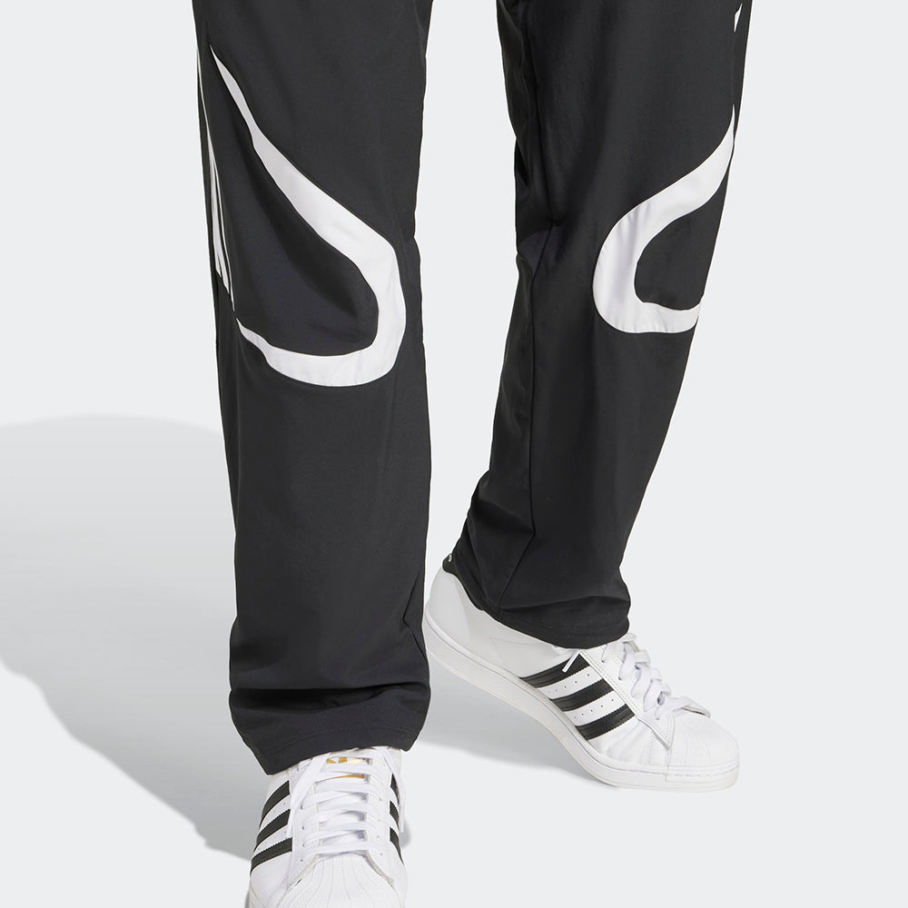 
                  
                    ADIDAS TEAMGEIST TP
                  
                