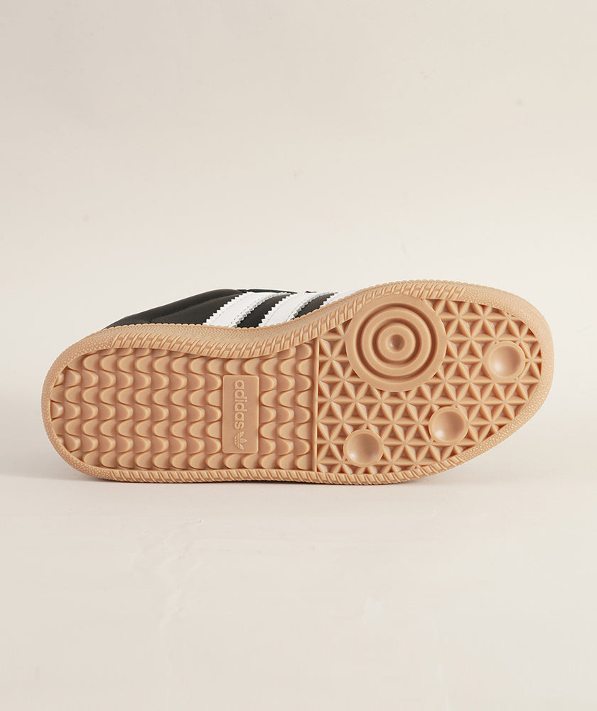 
                  
                    ADIDAS SAMBA XLG
                  
                
