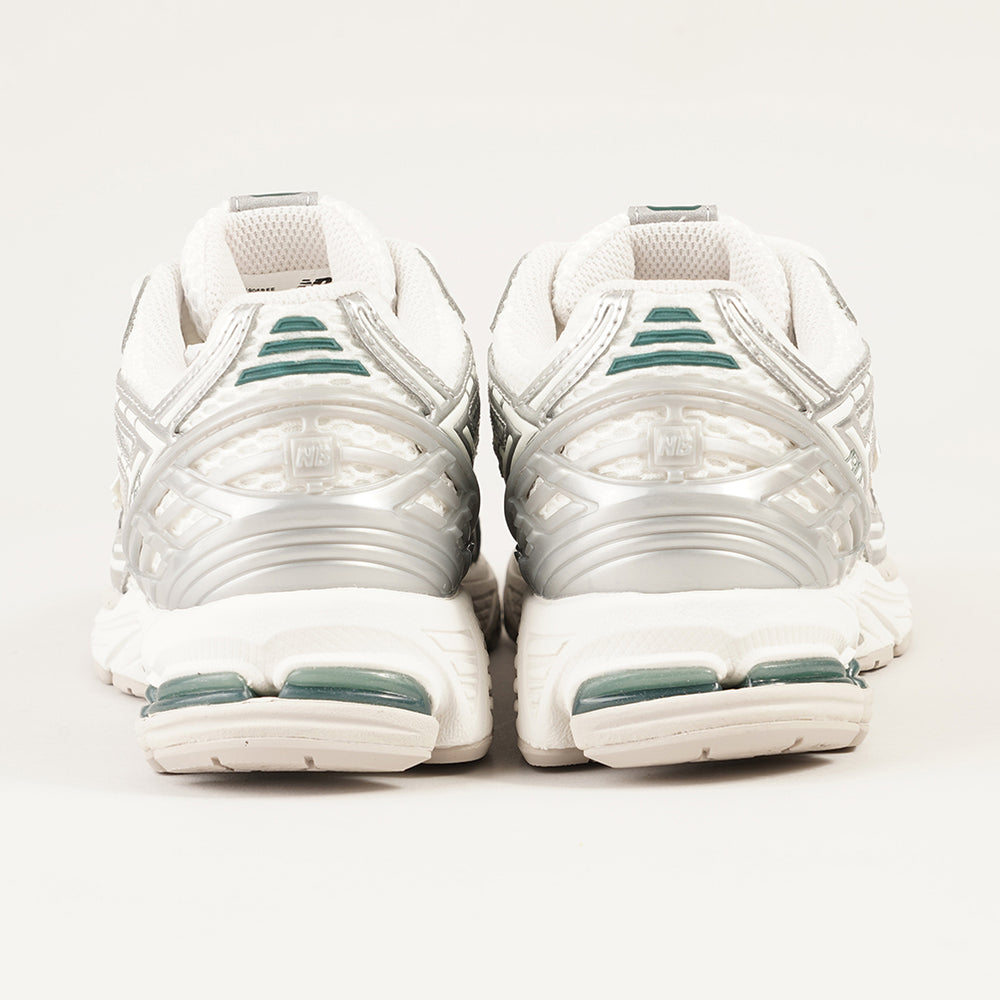 
                  
                    NEW BALANCE NEW BALANCE 1906
                  
                