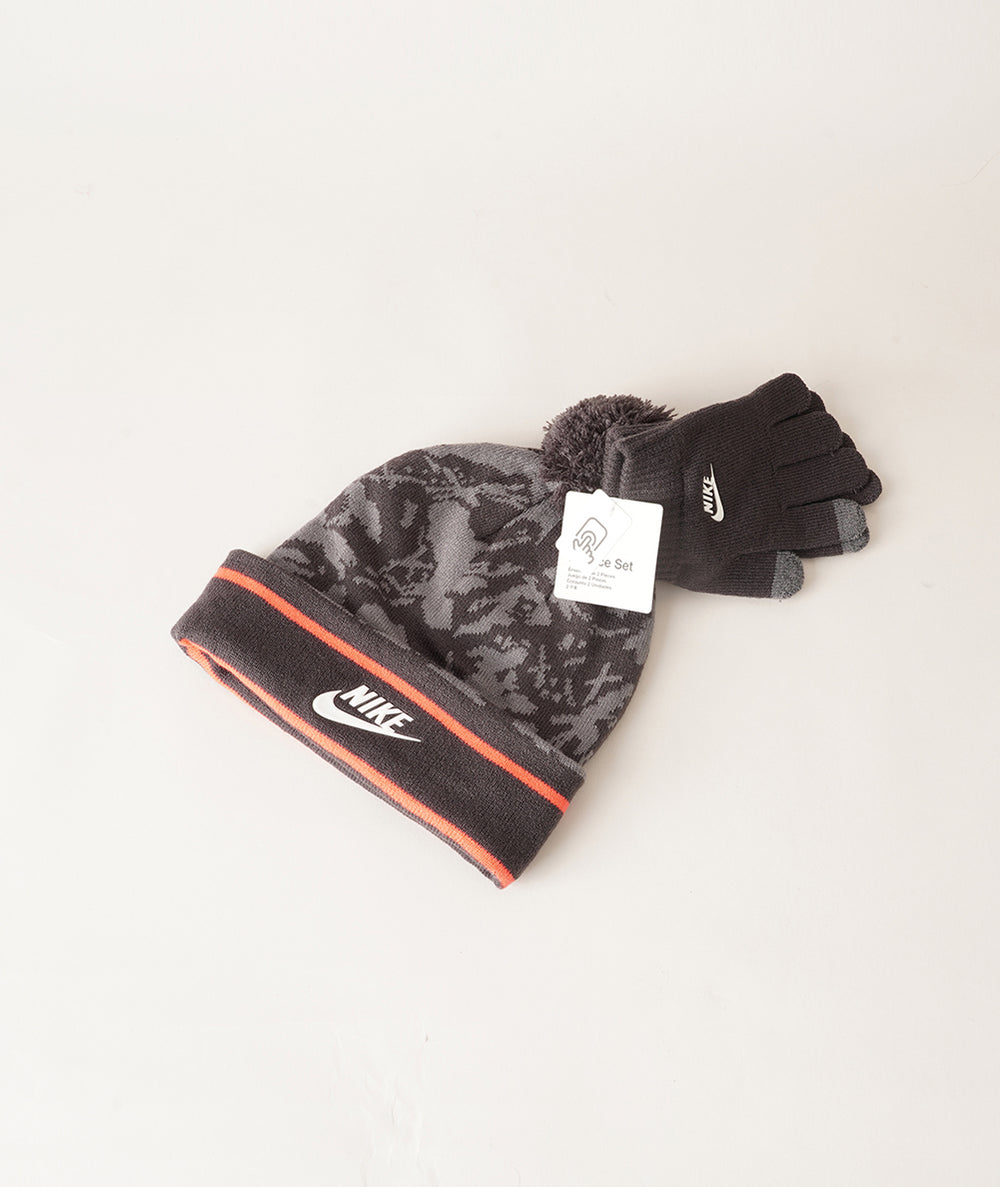 NIKE SET CAPPELLO E GUANTI
