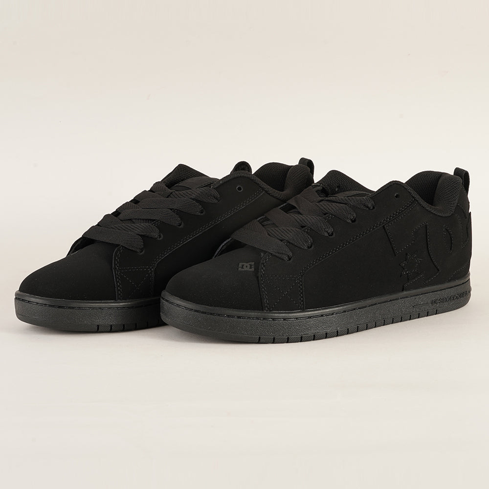 
                  
                    DCSHOECOUSA COURT GRAFFIK
                  
                
