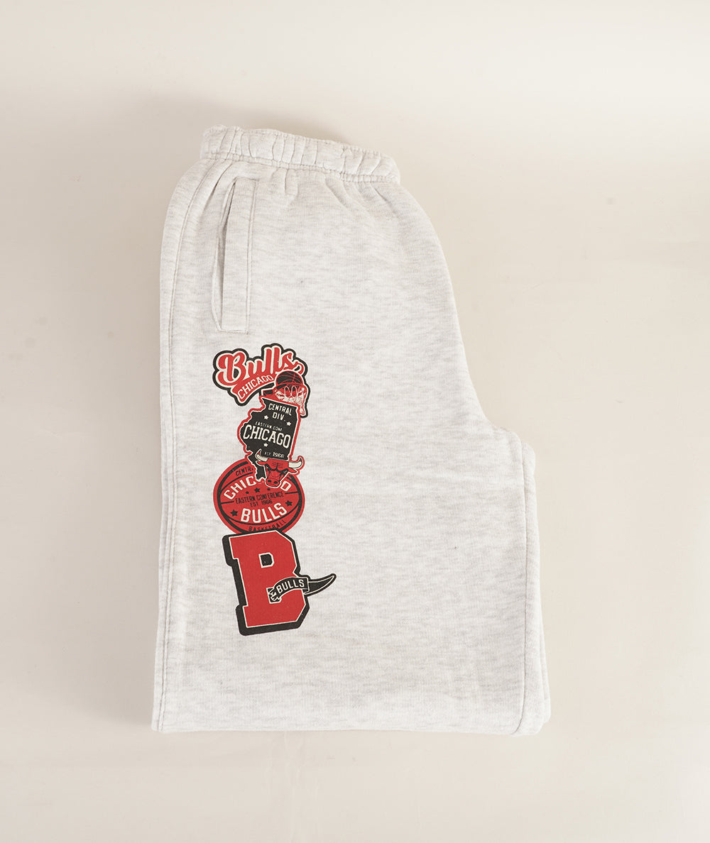 
                  
                    NBA PANTALONI NBA
                  
                
