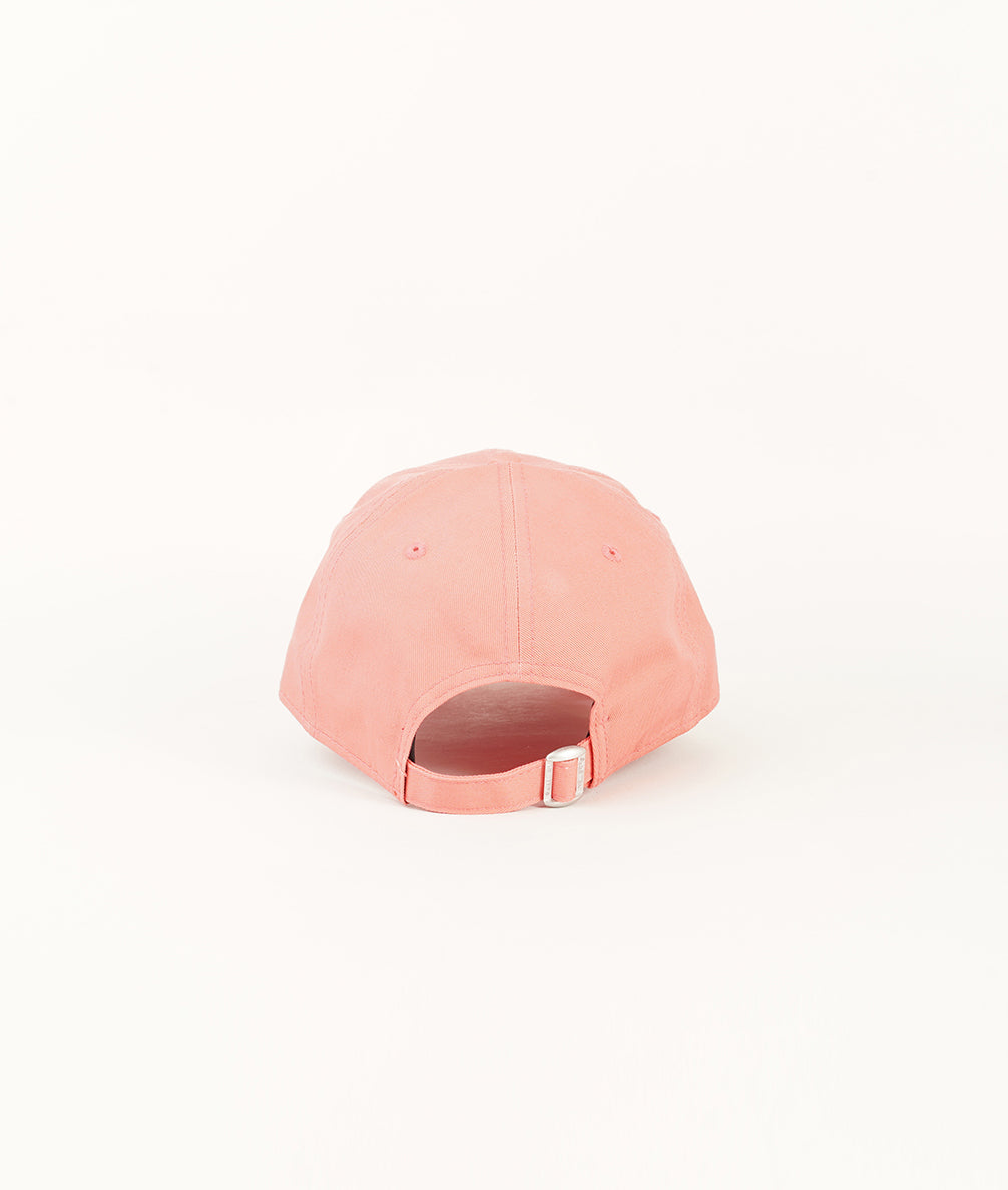 
                  
                    NEW ERA ACCESSORI
                  
                