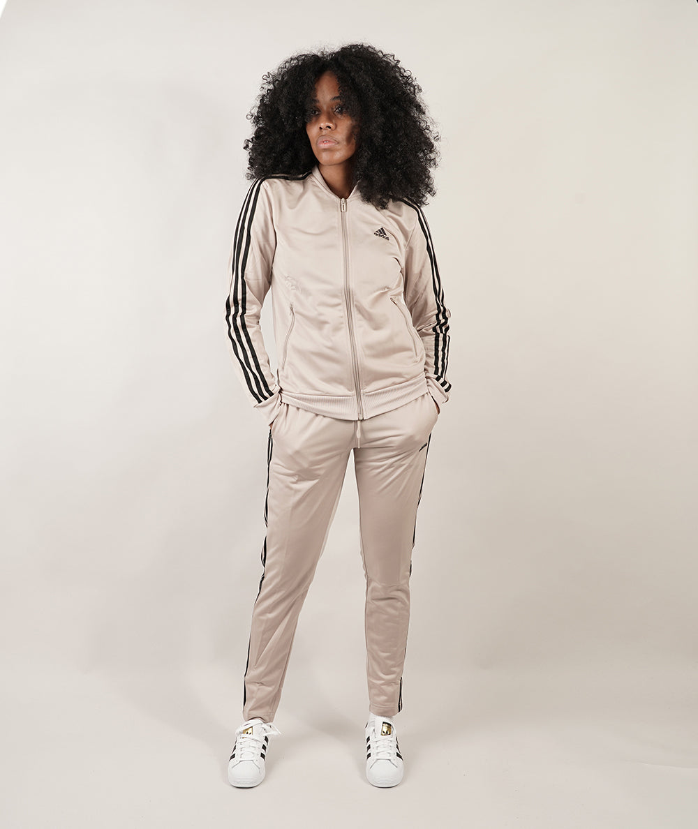 ADIDAS Essential
