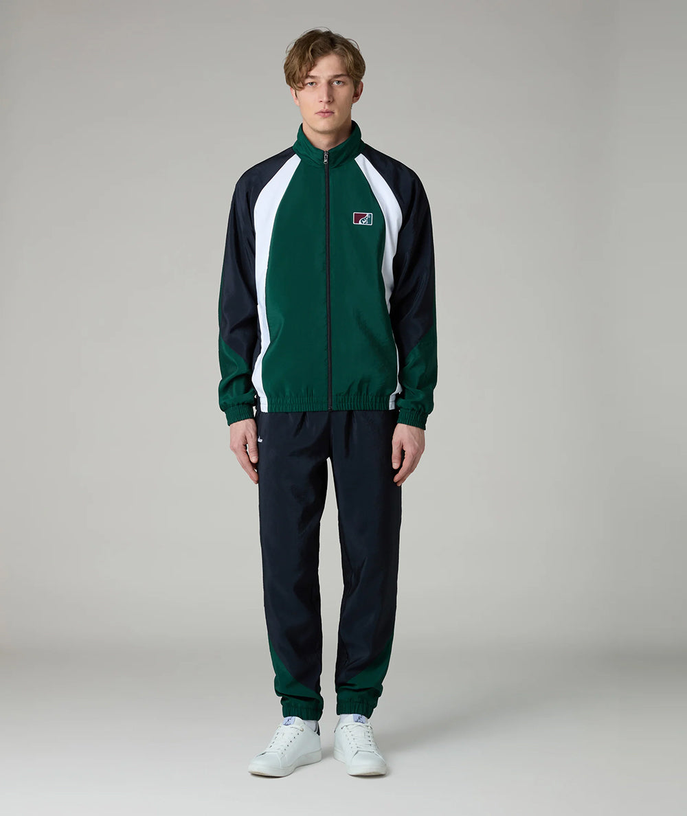 AUSTRALIAN POSH IN ANTIBES