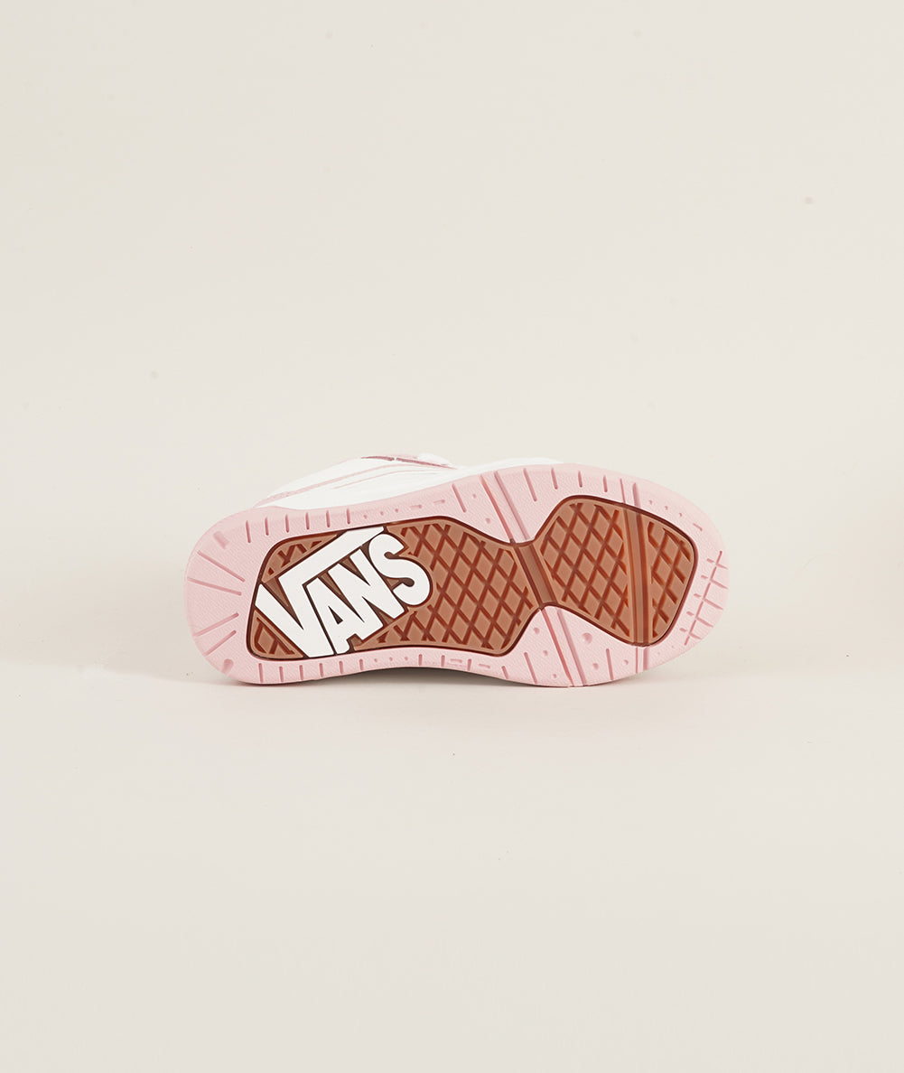 
                  
                    VANS HYLANE
                  
                
