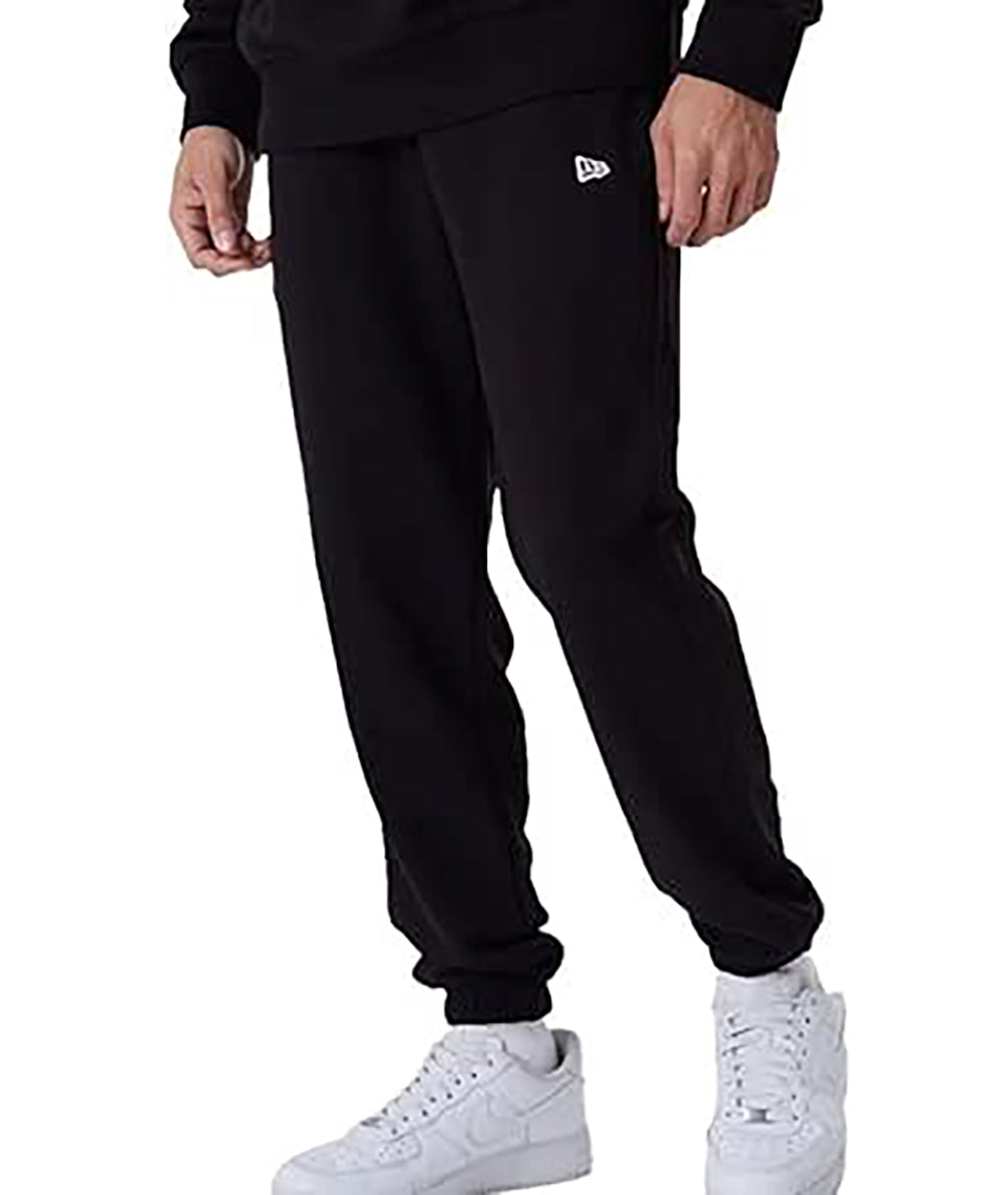 
                  
                    NEW ERA NE ESSENTIAL JOGGER
                  
                