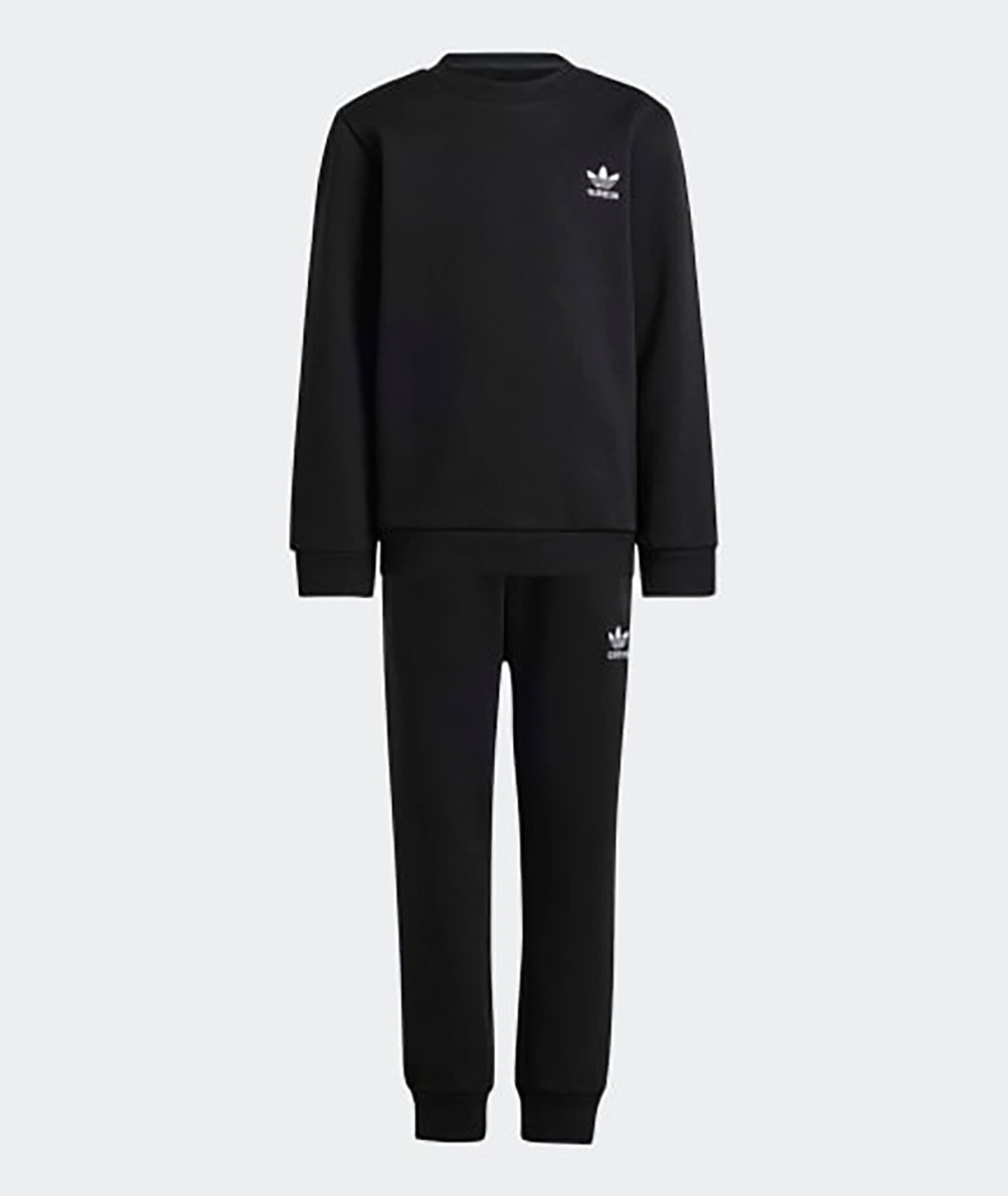 
                  
                    ADIDAS CREW SET
                  
                
