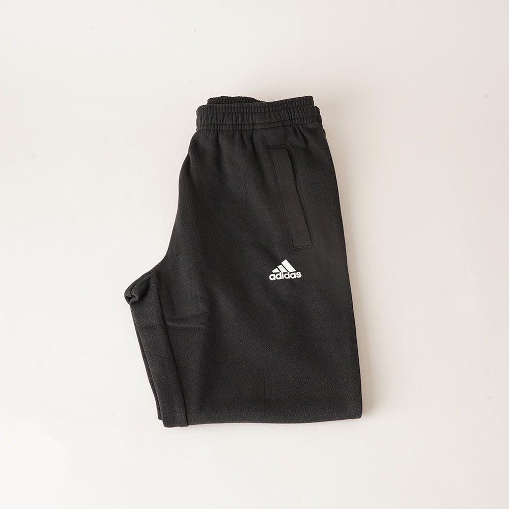 
                  
                    ADIDAS J SLFC FL PT
                  
                