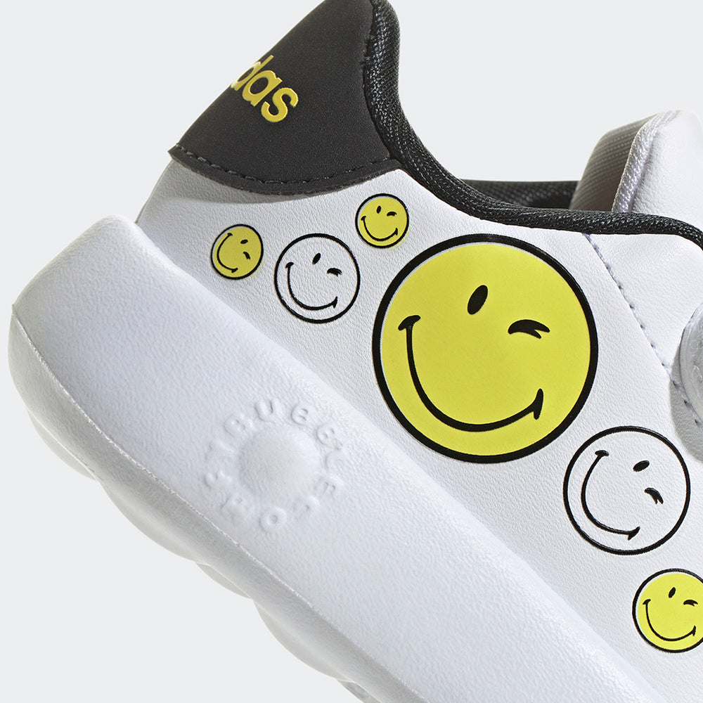 
                  
                    ADIDAS ADVANTAGE SMILEY
                  
                
