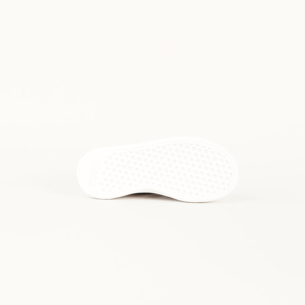 
                  
                    ADIDAS GRAND COURT
                  
                