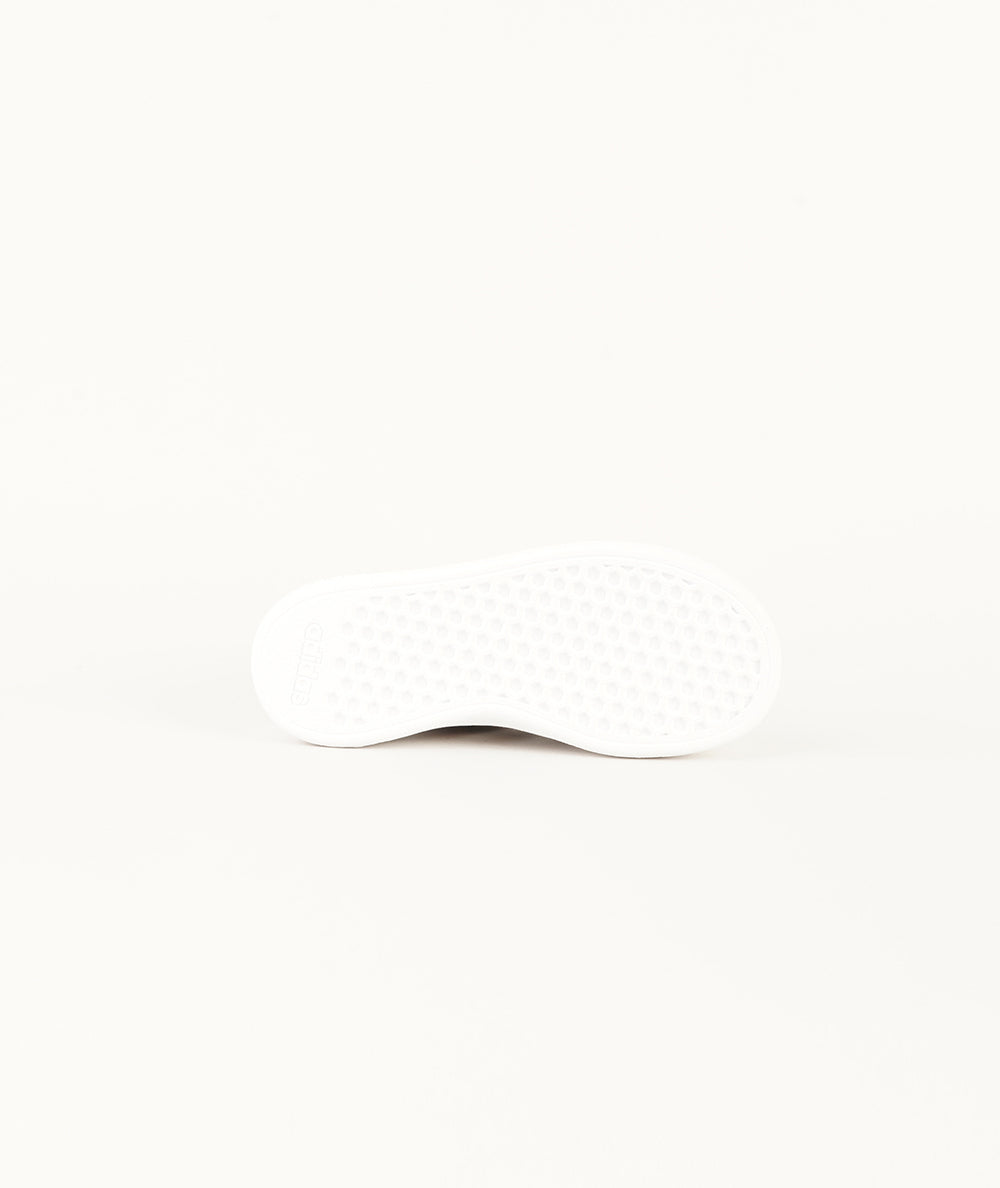 
                  
                    ADIDAS GRAND COURT
                  
                