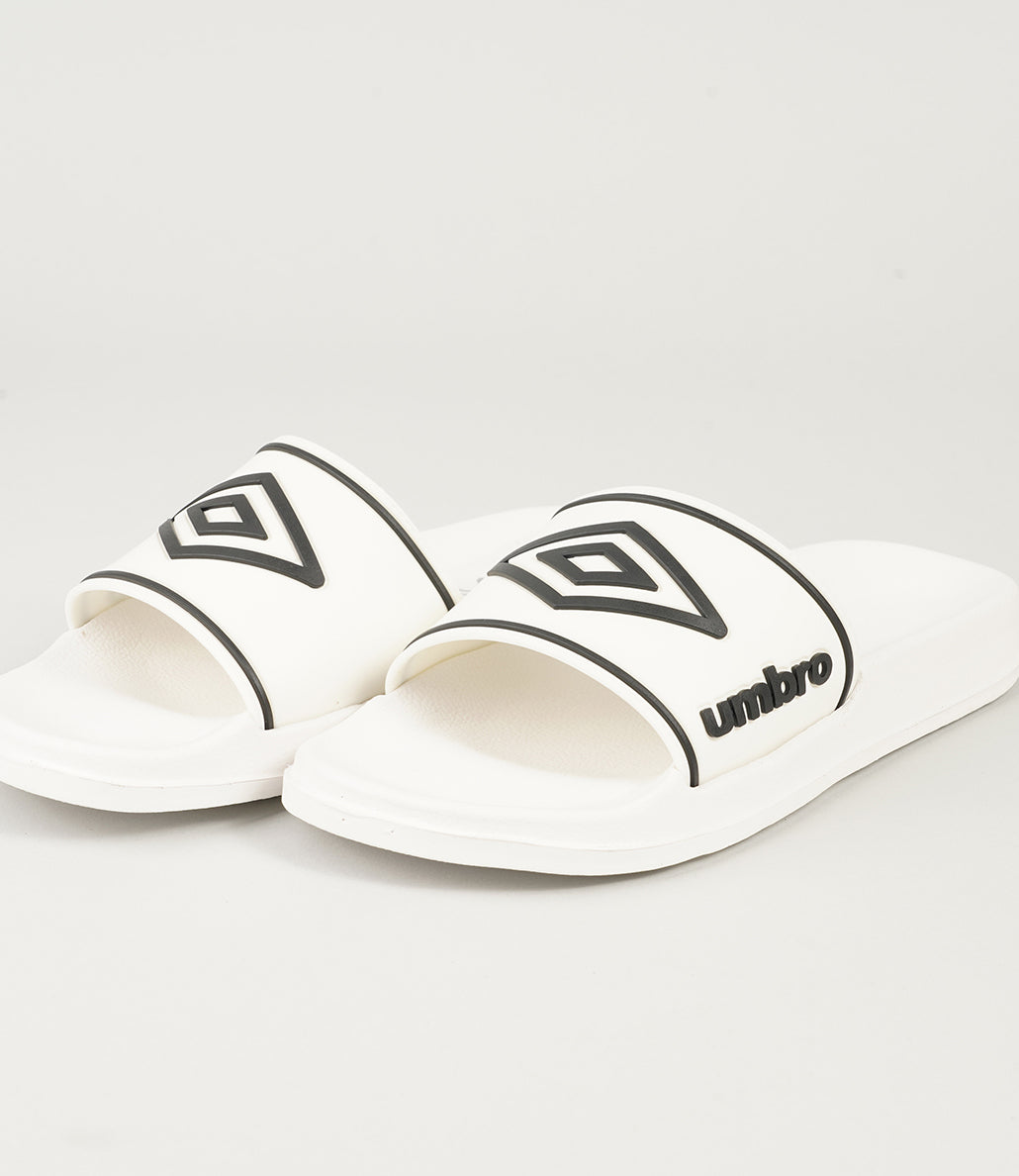 
                  
                    UMBRO SLIPPERS
                  
                