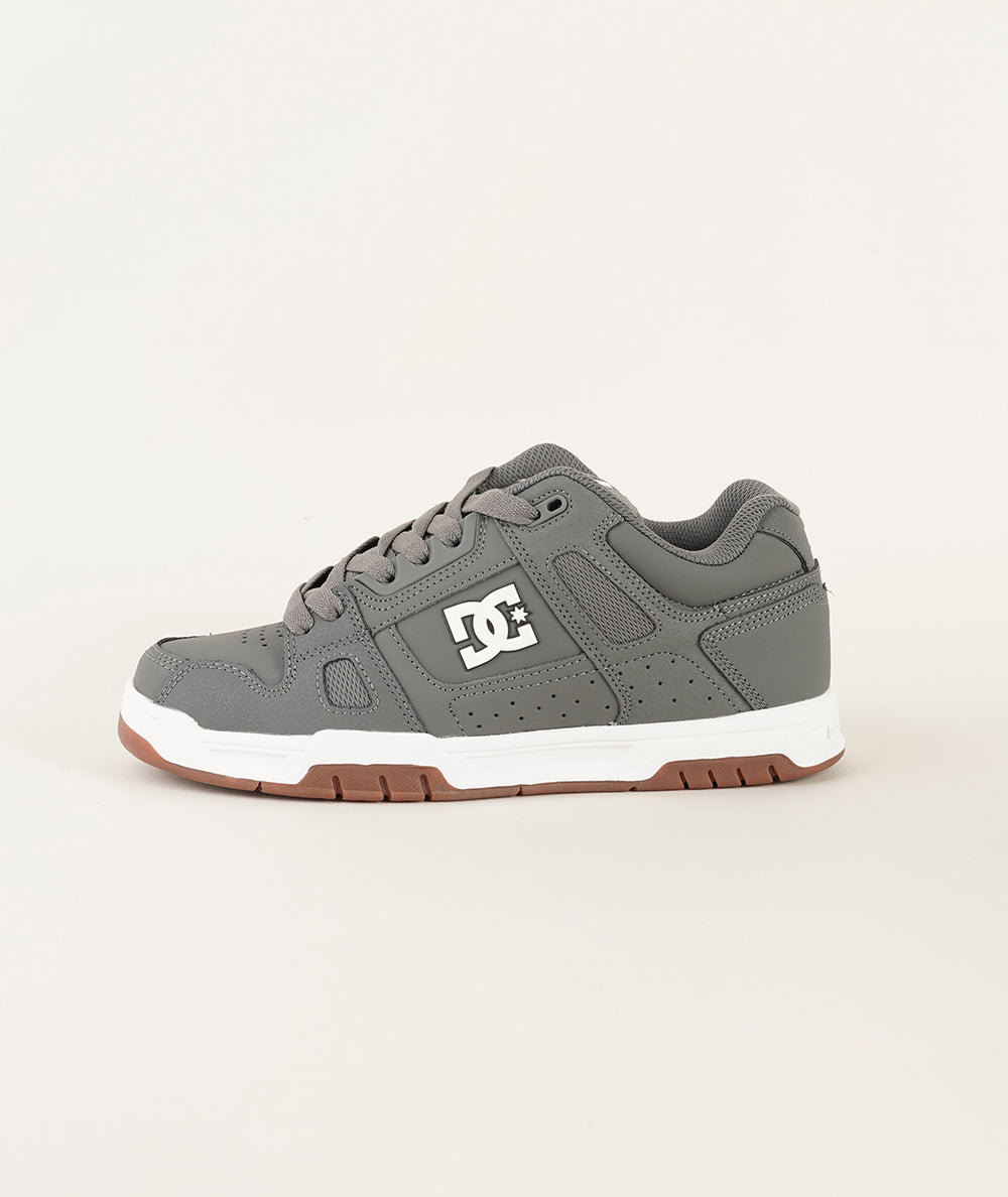 
                  
                    DCSHOECOUSA COURT GRAFFIK
                  
                