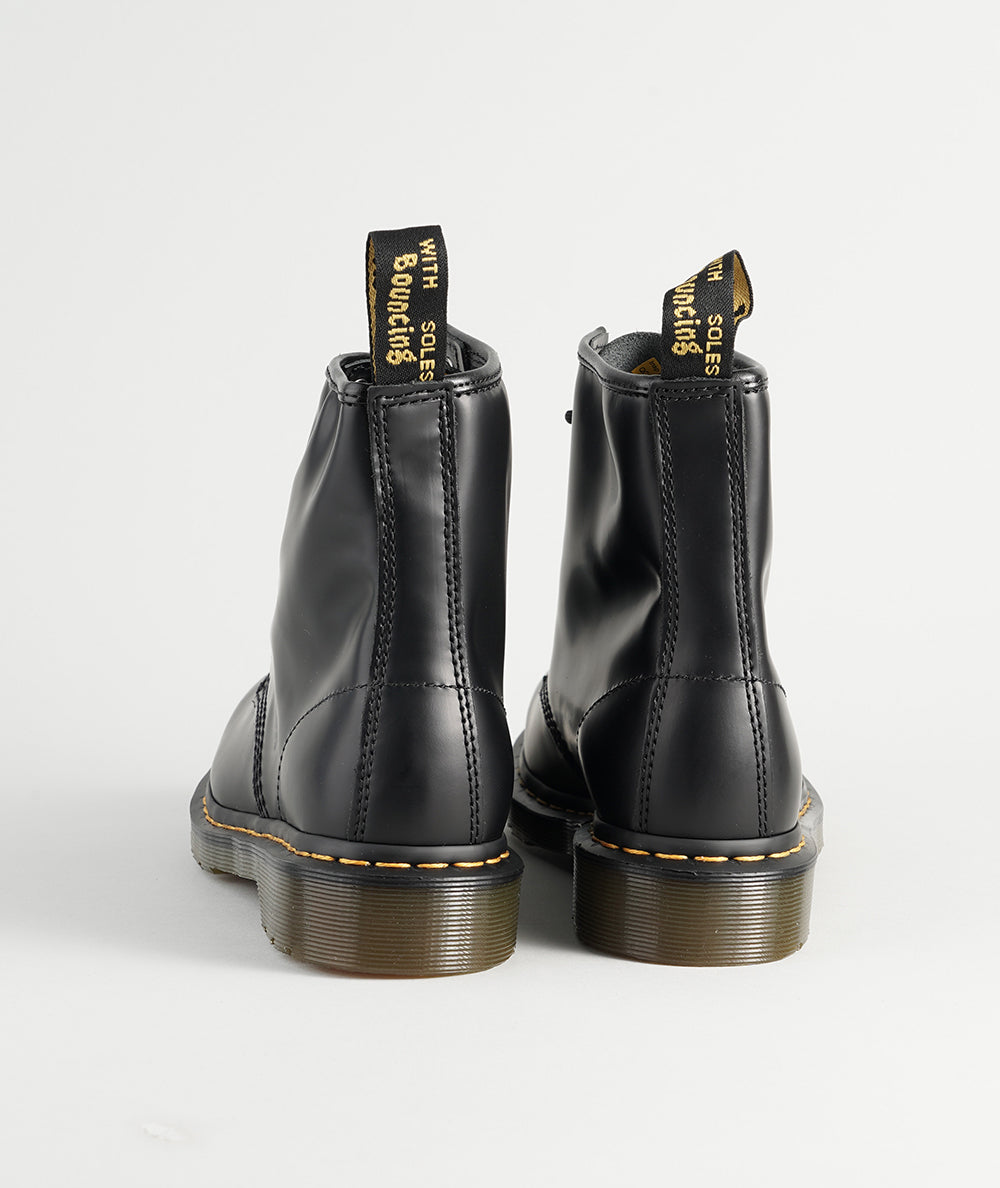 
                  
                    DR MARTENS STIVALI STRINGATI 1460 IN PELLE SMOOTH
                  
                