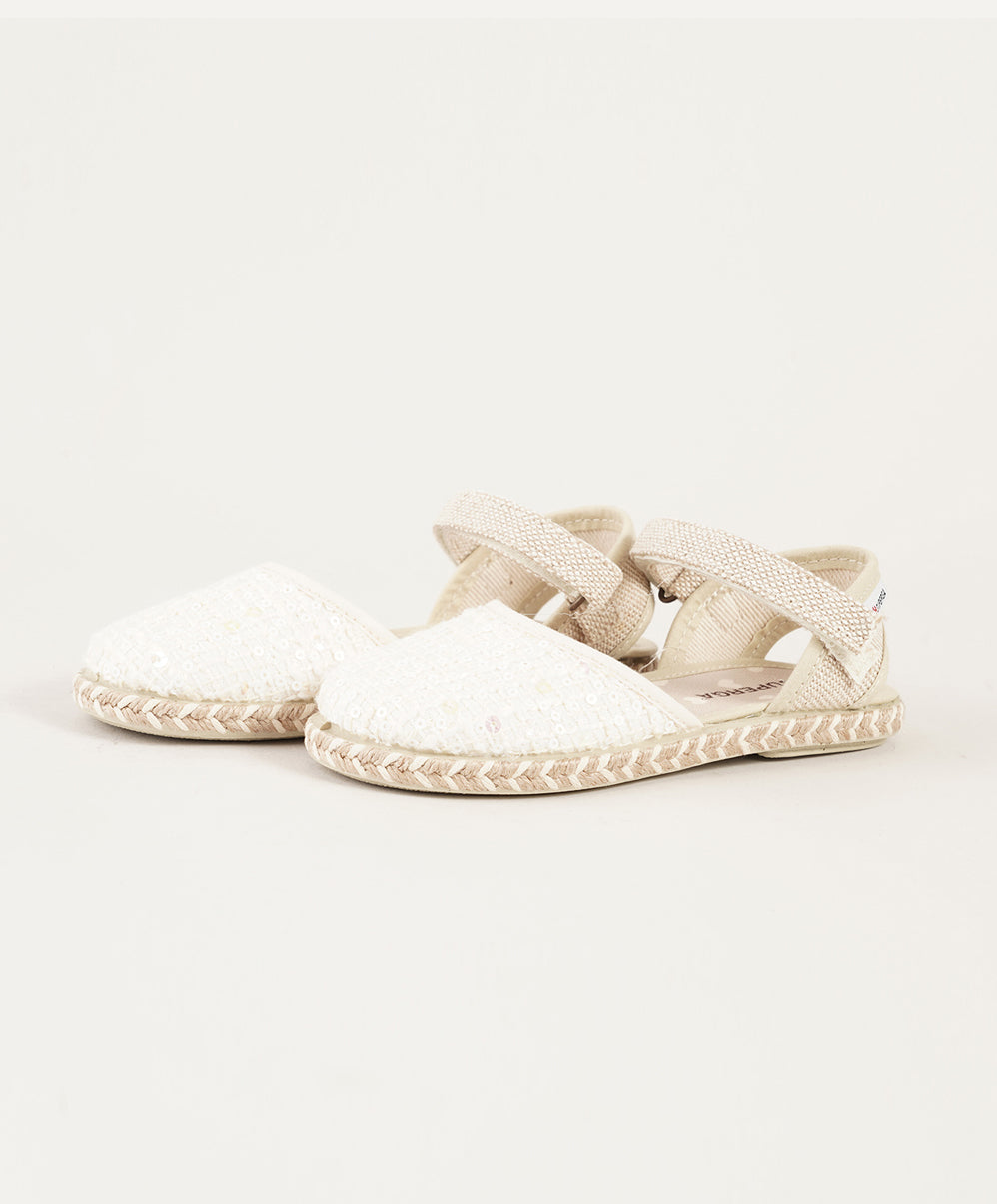 
                  
                    SUPERGA SANDALI
                  
                
