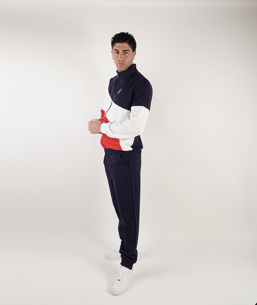 
                  
                    AUSTRALIAN TUTA ECLIPSE
                  
                