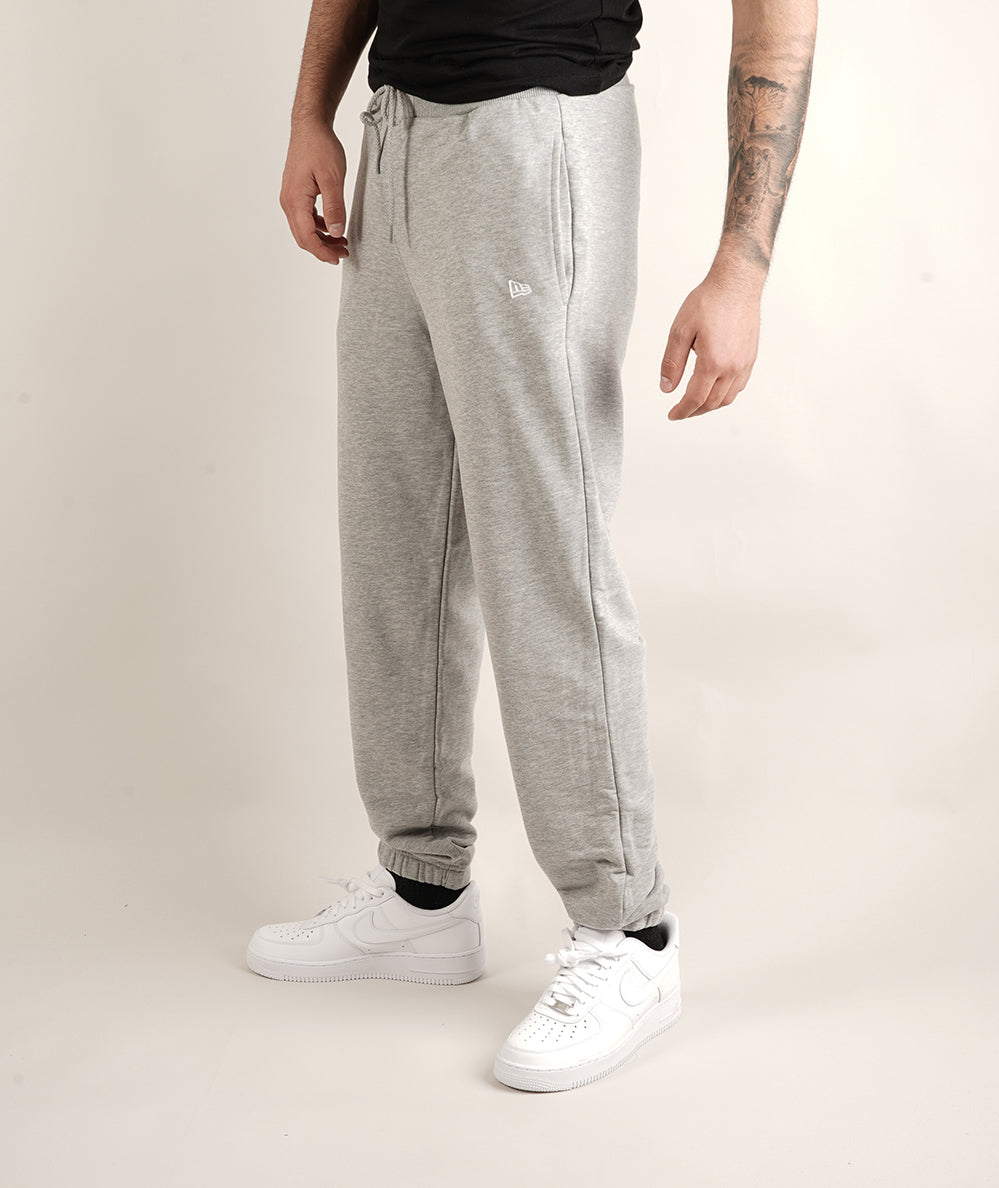
                  
                    NEW ERA Jogger New Era Essentials
                  
                