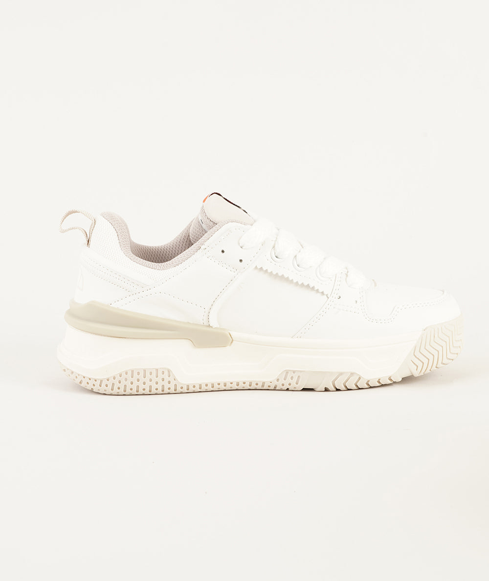 
                  
                    ELLESSE SUNNIE
                  
                