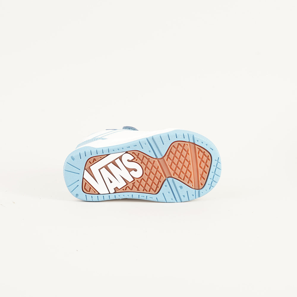 
                  
                    VANS HYLANE
                  
                